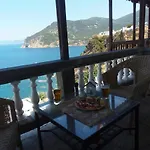 Apartment Milos Skopelos-where The Sea Meets The Sky Skopelos Town