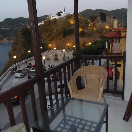 アパート Milos Skopelos-where The Sea Meets The Sky *