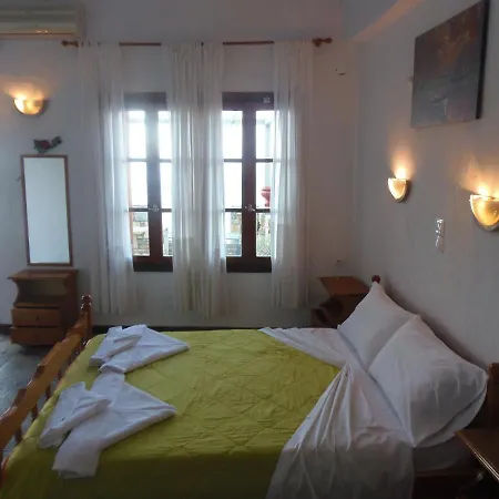 Milos Skopelos-where The Sea Meets The Sky Apartment Skopelos Town