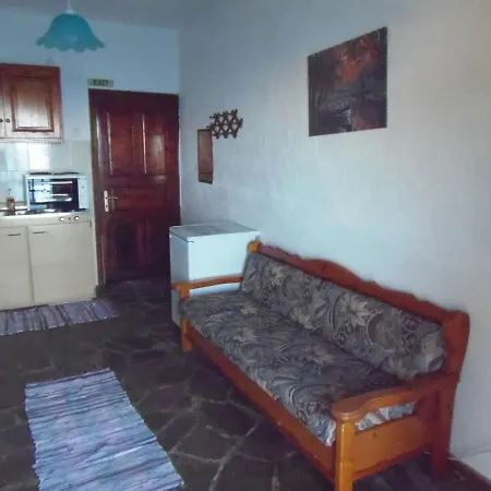 アパート Milos Skopelos-where The Sea Meets The Sky スコペロス