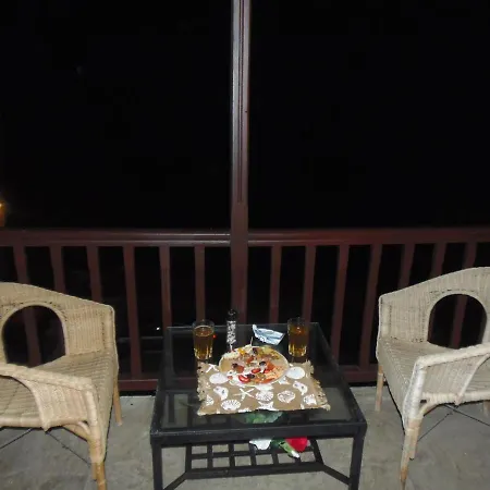 アパート Milos Skopelos-where The Sea Meets The Sky